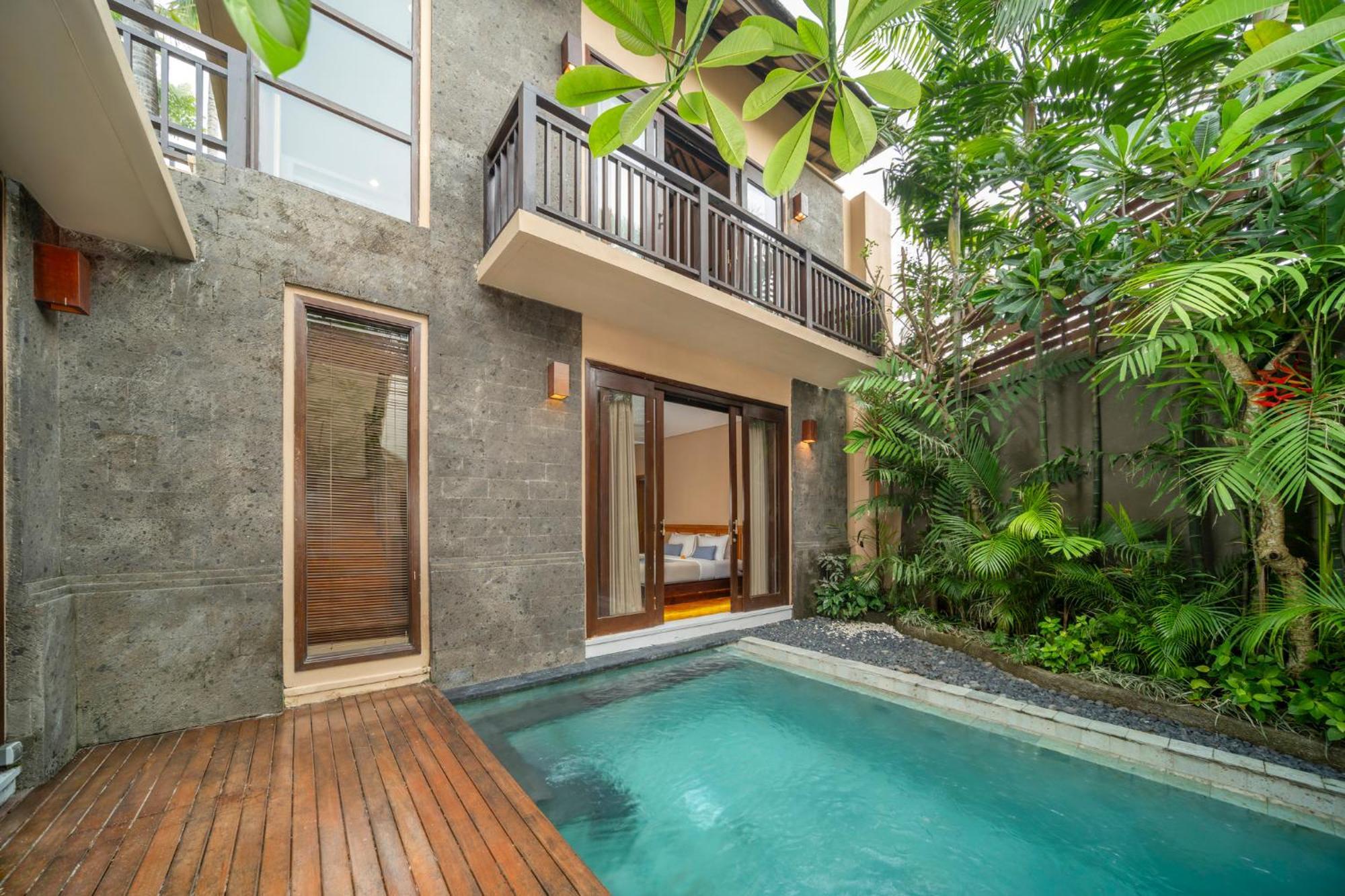 Canggu Circle Villa By Ini Vie Hospitality ภายนอก รูปภาพ