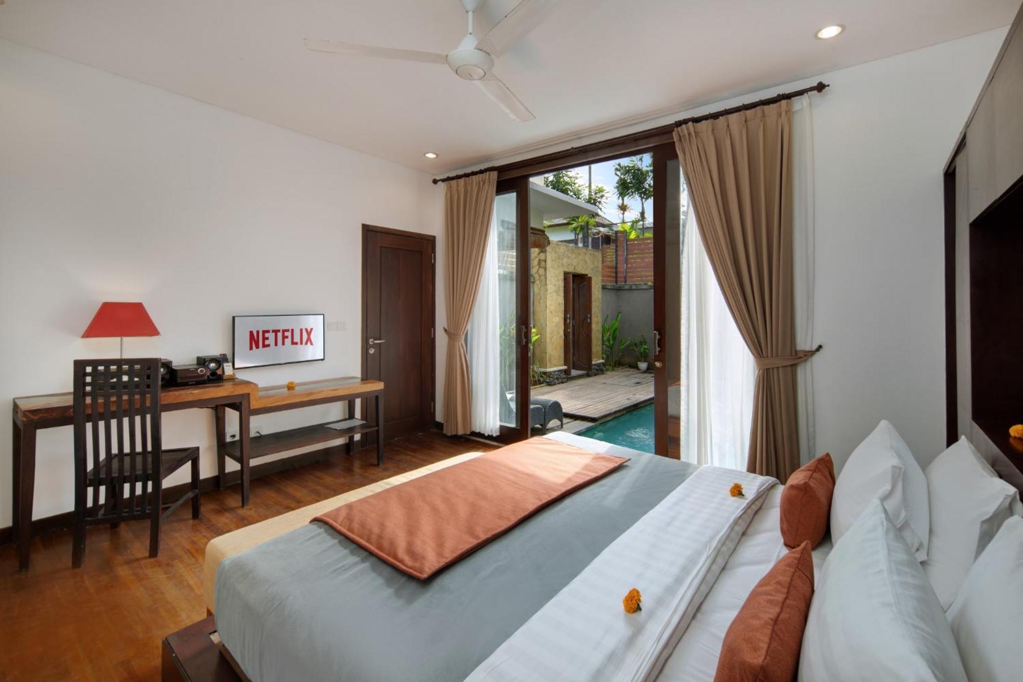 Canggu Circle Villa By Ini Vie Hospitality ภายนอก รูปภาพ