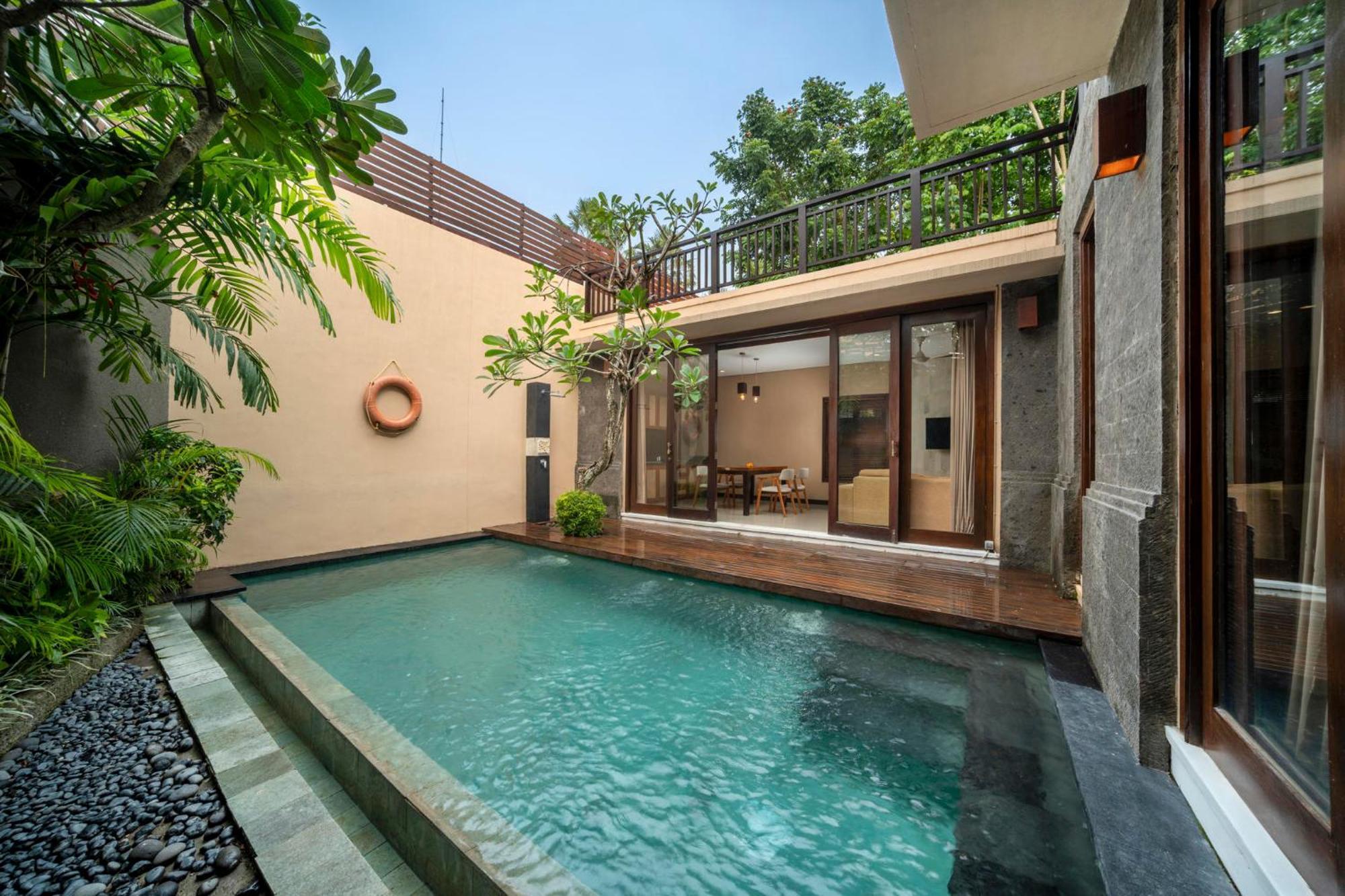 Canggu Circle Villa By Ini Vie Hospitality ภายนอก รูปภาพ
